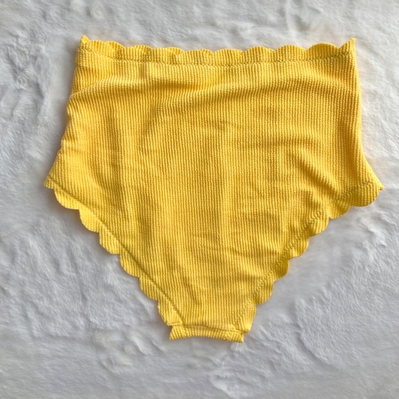 NWT High Waisted Yellow Bikini Bottoms Size Small - Picture 7 of 10